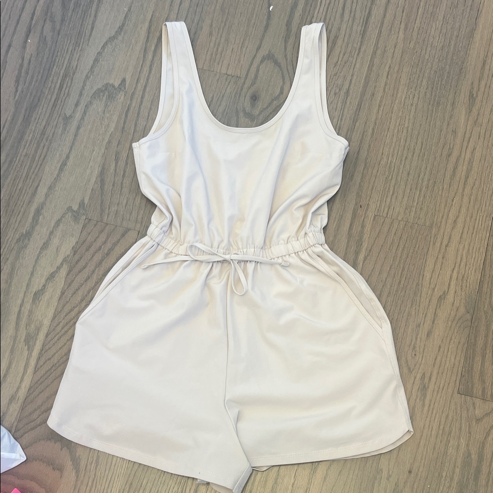 Abercrombie & Fitch Cream Sleeveless Shorts Romper